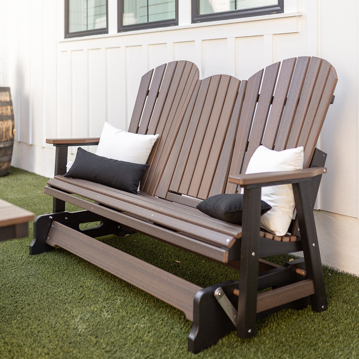 5′ Comfo Back Three Seat Glider with Console