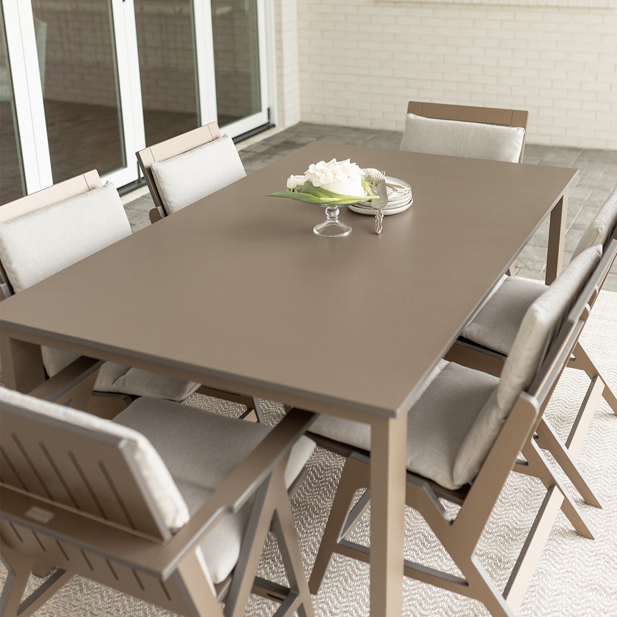 Berlin Gardens Berkley Expandable Table 42"x72", lifestyle photo 2