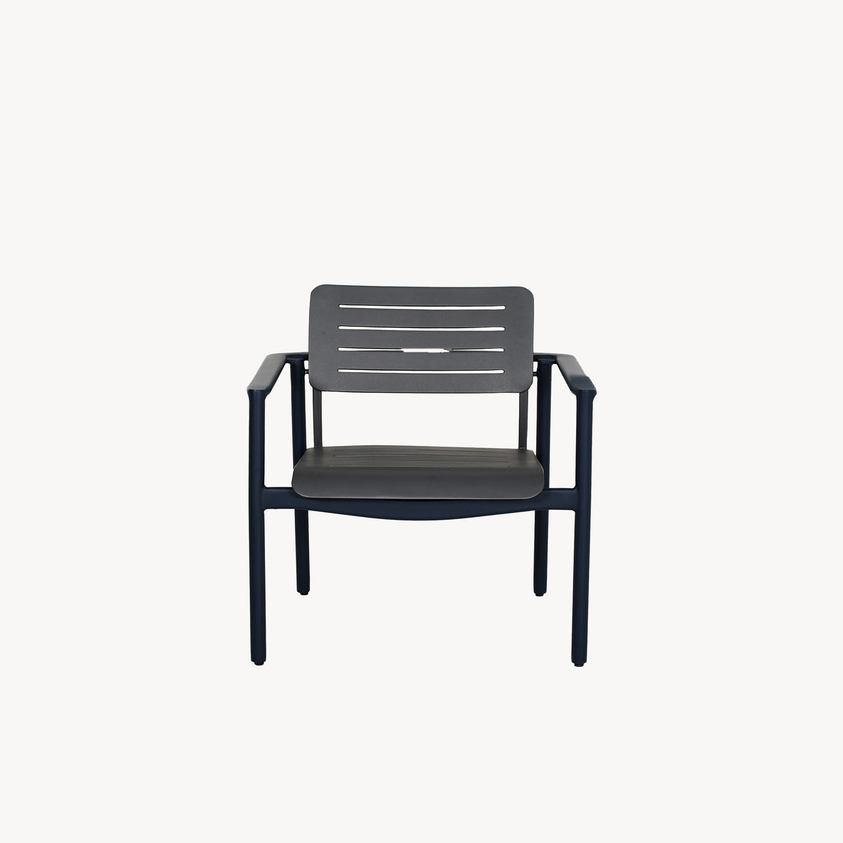 Castelle Davenport Stackable Cast Lounge Chair
