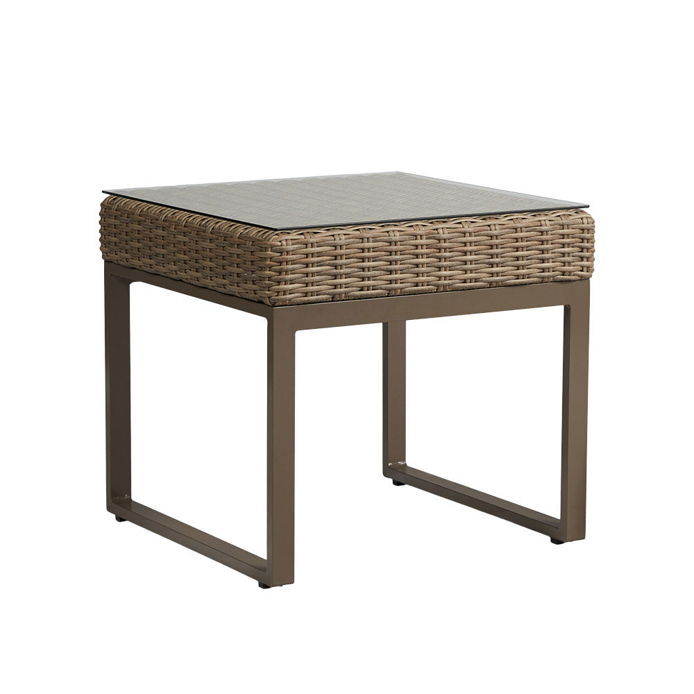 Lloyd Flanders Milan 25" Square End Table, lifestyle photo 4