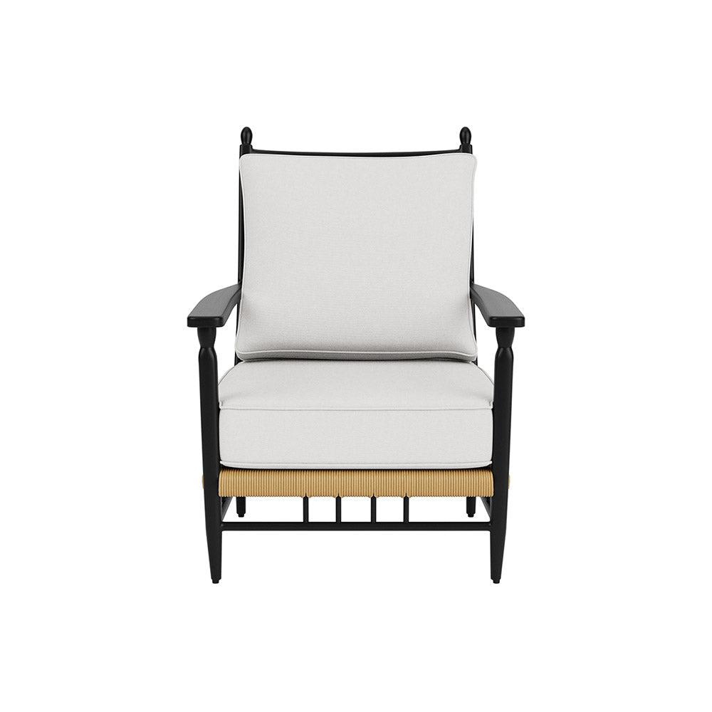 Lloyd Flanders Low Country Lounge Chair, lifestyle photo 2