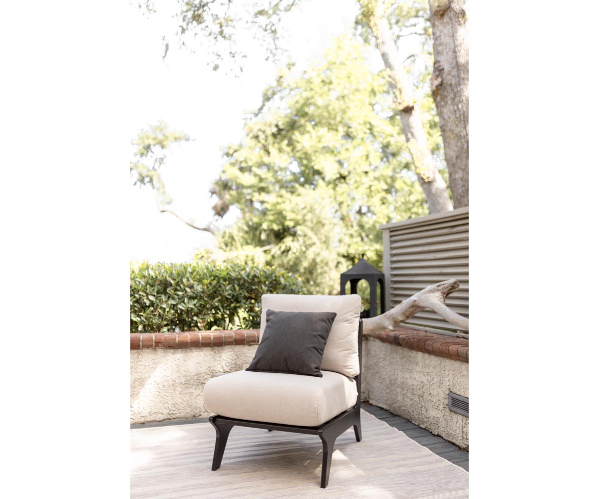 Berlin Gardens Hartley Club Chair, lifestyle photo 4