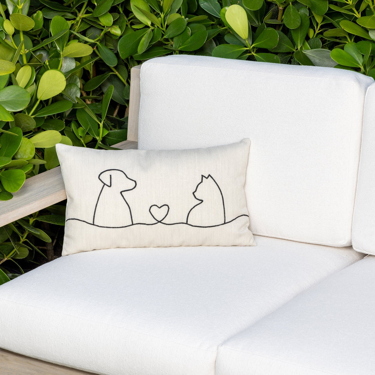 Elaine Smith Faithful Friends 12x20 lumbar outdoor pillow, ivory and white - view 2