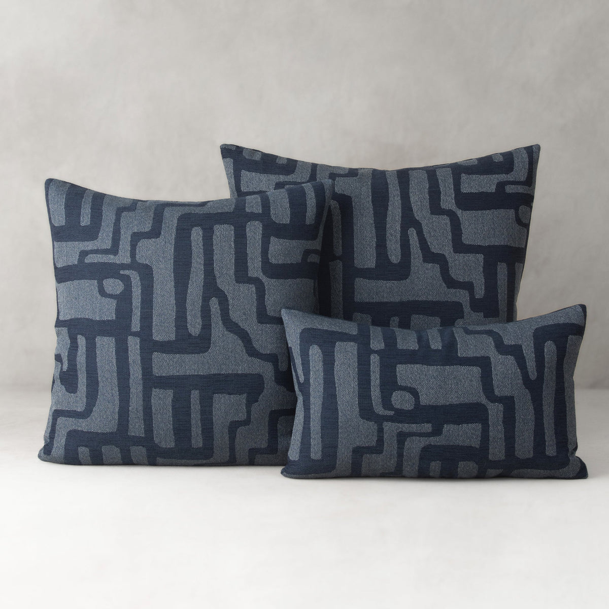 Elaine Smith Noble Indigo outdoor pillow, navy - view 4