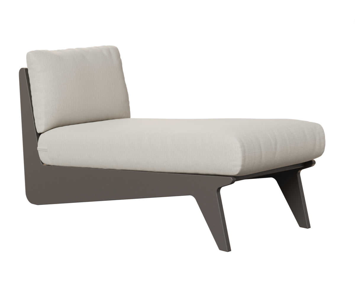 Berlin Gardens Holland Chaise in Graphite