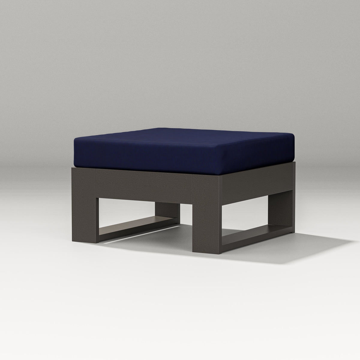 POLYWOOD Latitude Lounge Ottoman in Vintage Coffee / Navy