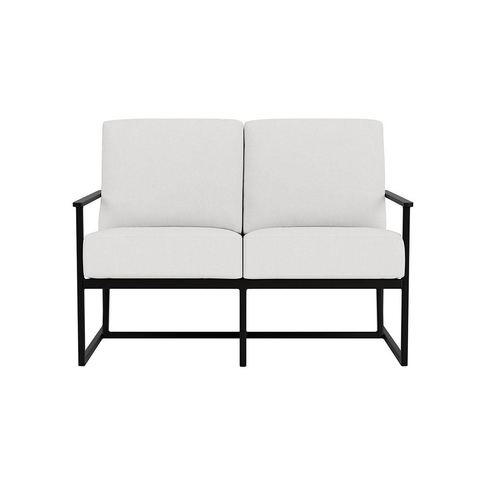 Lloyd Flanders Summit Loveseat, lifestyle photo 2