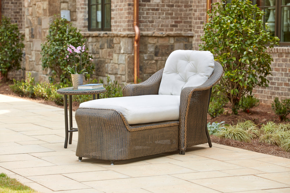 Lloyd Flanders Reflections Day Chaise, lifestyle photo 3
