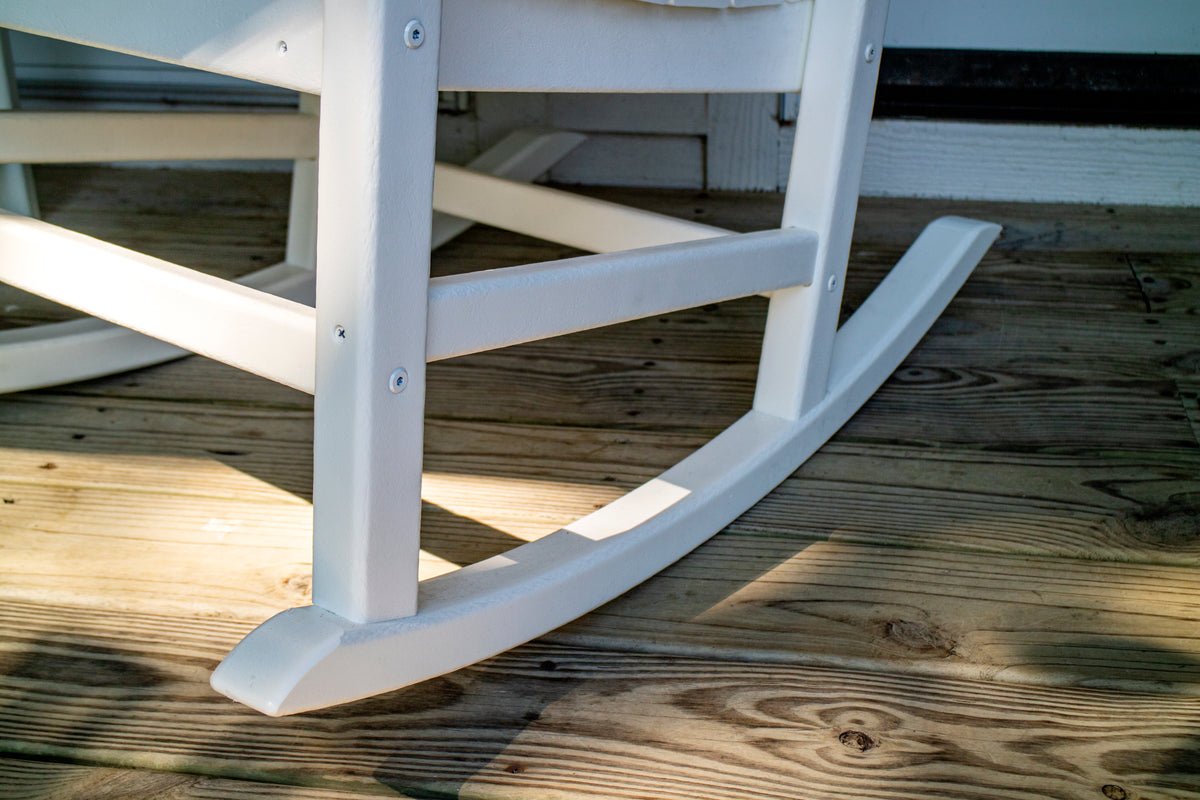 Detail photo of the POLYWOOD Presidential 3-Piece Rocker Set with Round Side Table in White