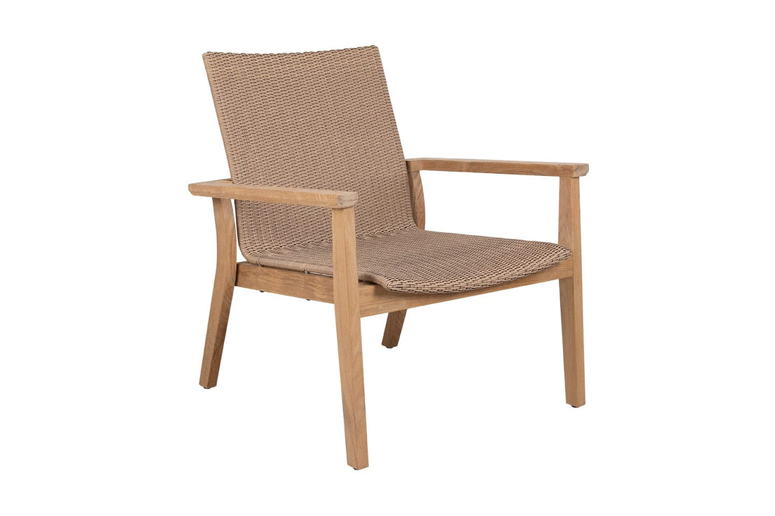 Slone Club Chair with Arms - Casual Furniture World