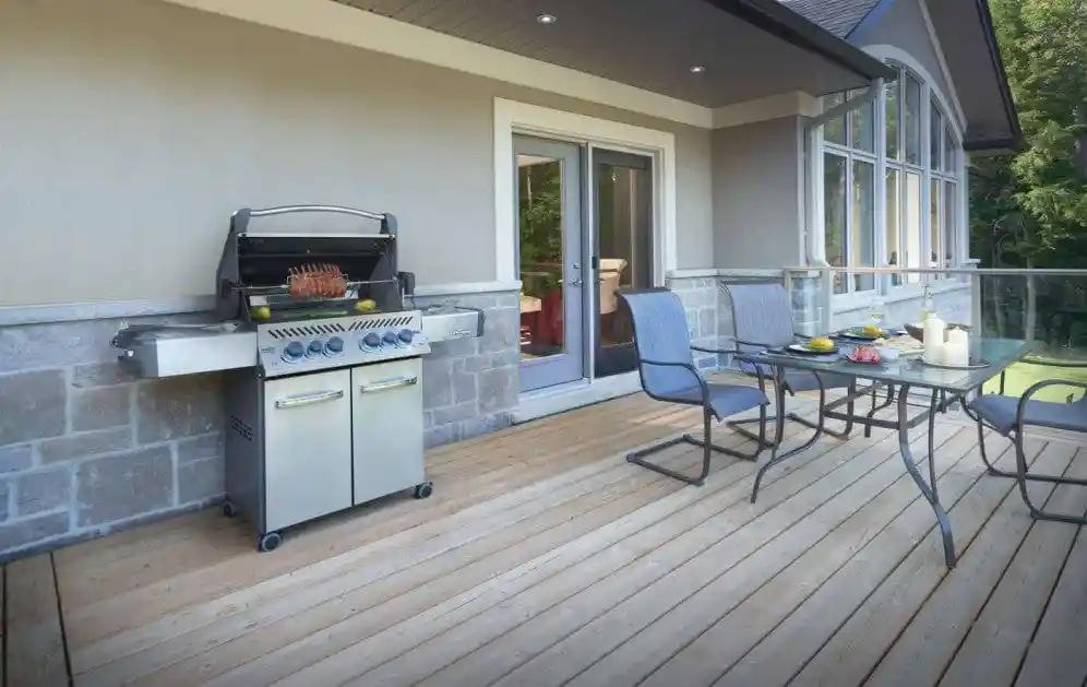 Napoleon Grills Grills Prestige® 500 RSIB with Infrared Side and Rear Burners