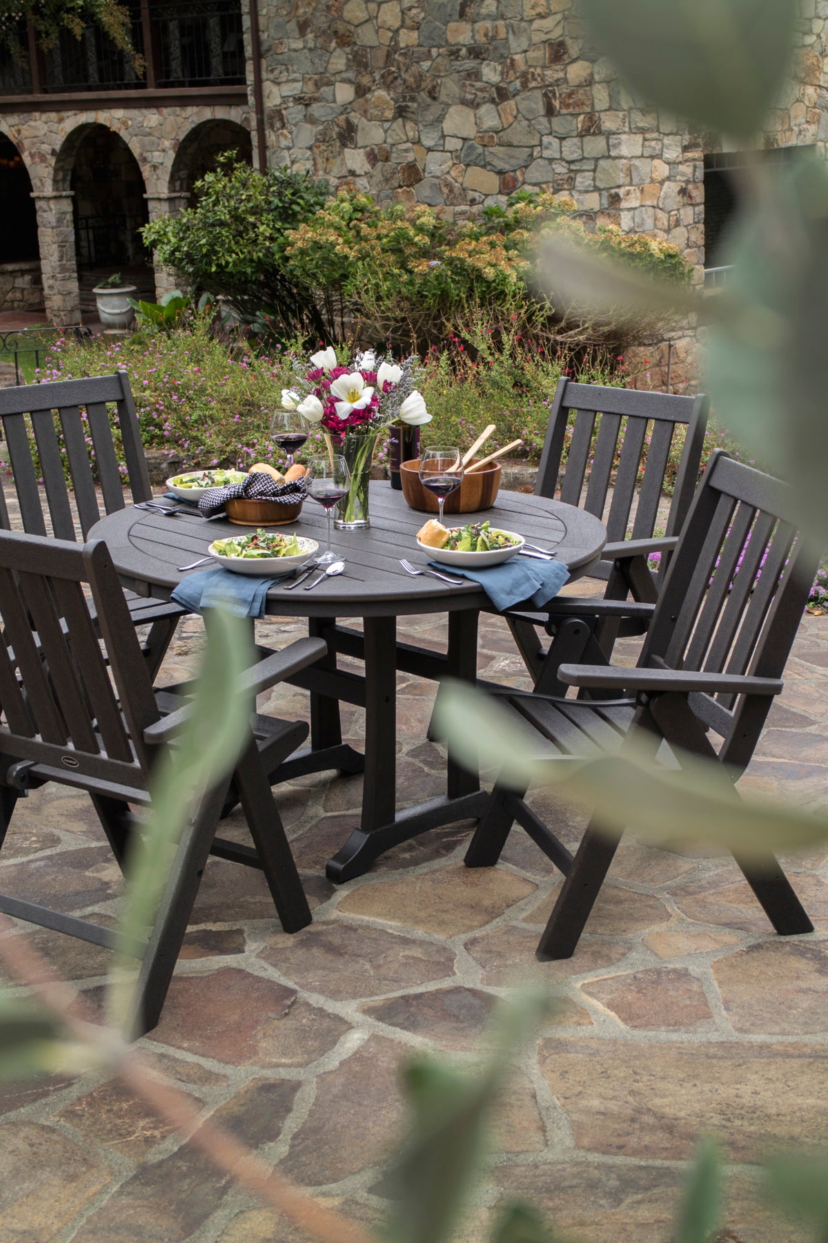 POLYWOOD Vineyard Folding Dining Chair lifestyle