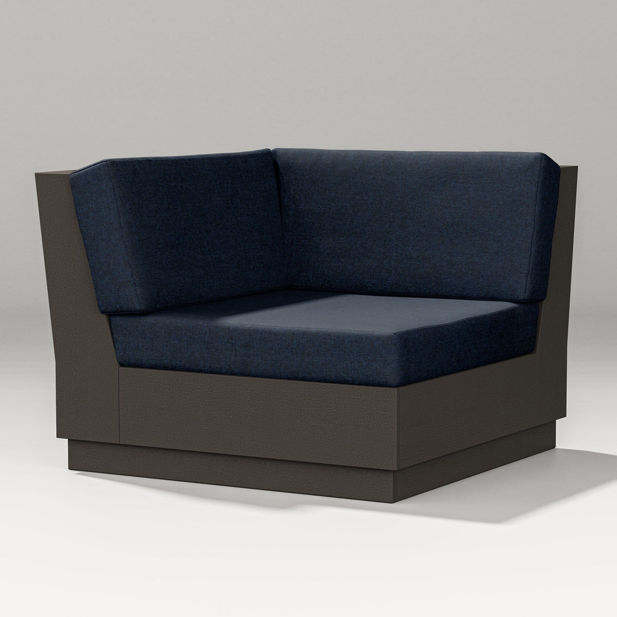 POLYWOOD Elevate Modular Corner Chair in Vintage Coffee / Marine Indigo