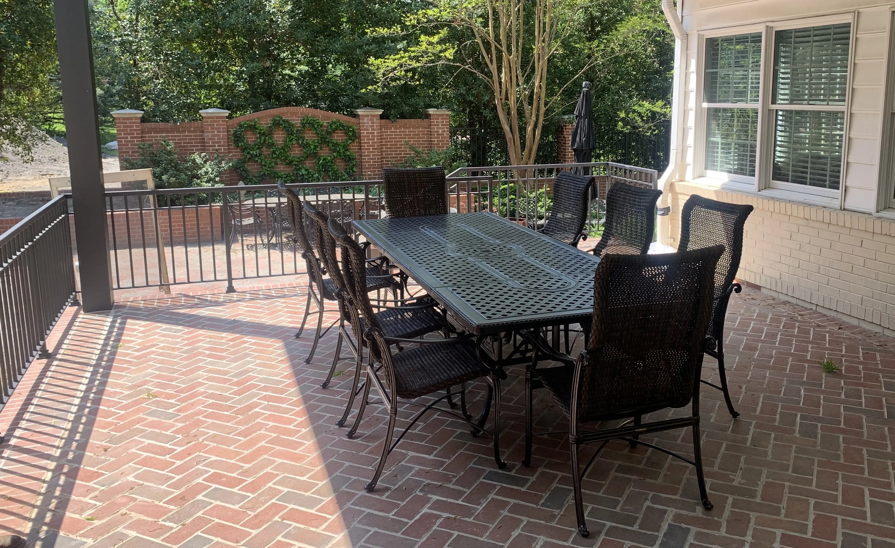 Grand Elegance in Mount Airy, NC: Gensun's Grand Terrace Collection Redefines Outdoor Dining