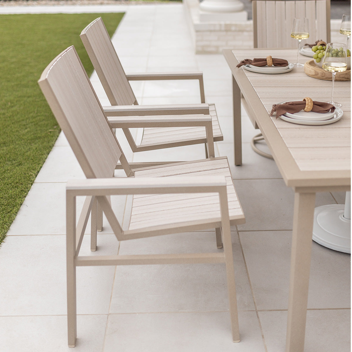 Berlin Gardens Vida Poly Dining Chair, lifestyle photo 4