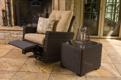 Lloyd Flanders Mesa 22" Square Cube End Table, lifestyle photo 4