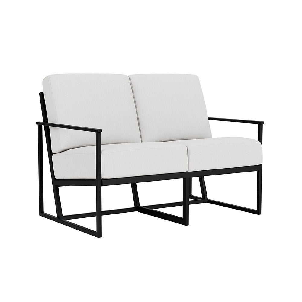 Lloyd Flanders Summit Loveseat, lifestyle photo 1
