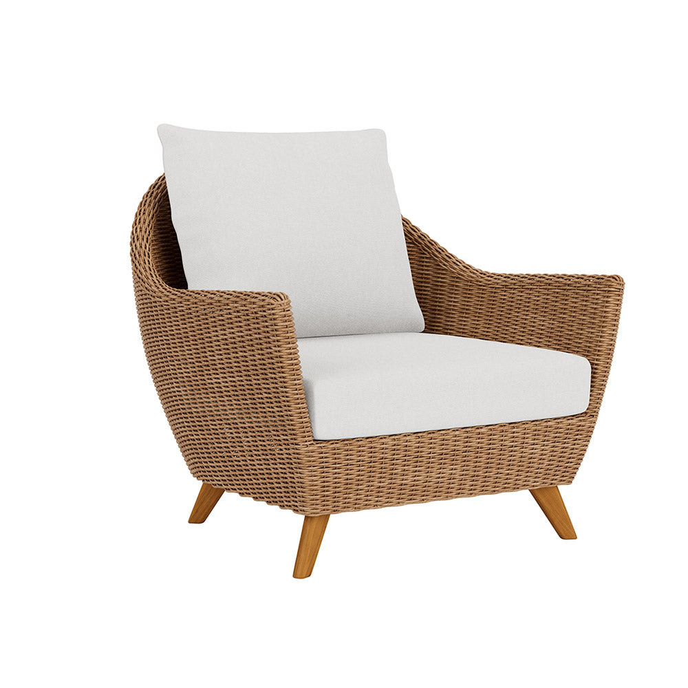 Lloyd Flanders Tobago Lounge Chair, lifestyle photo 1