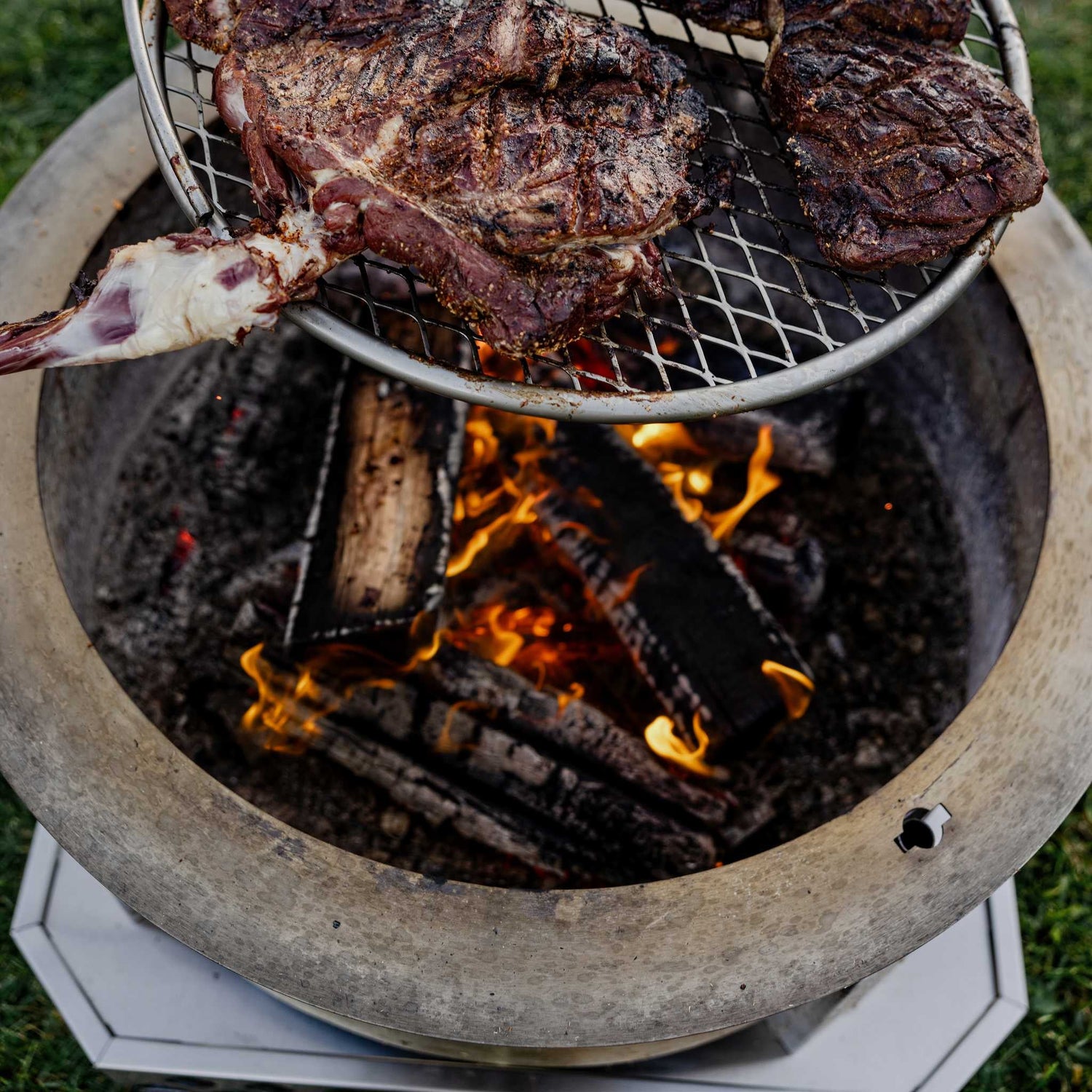 Breeo Smokeless Fire Pit Grilling Bundle