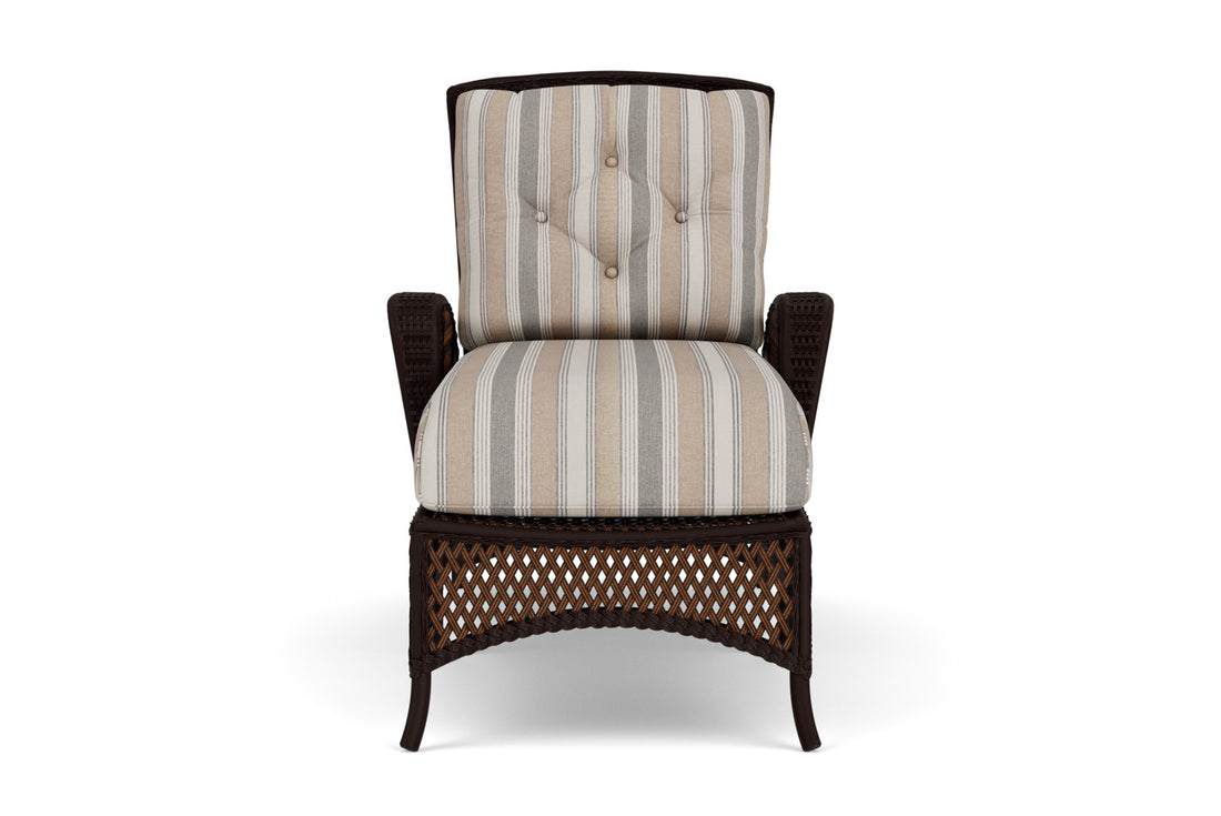Lloyd Flanders Grand Traverse Chaise with Hayden Sand fabric