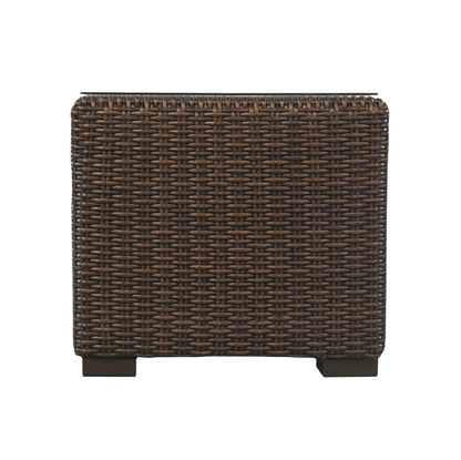 Lloyd Flanders Mesa 22" Square Cube End Table, lifestyle photo 3