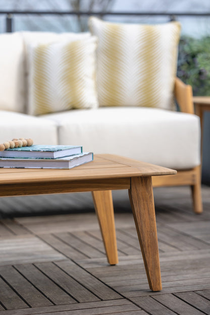 Lloyd Flanders Alpine 48" Rectangular Cocktail Table, lifestyle photo 1