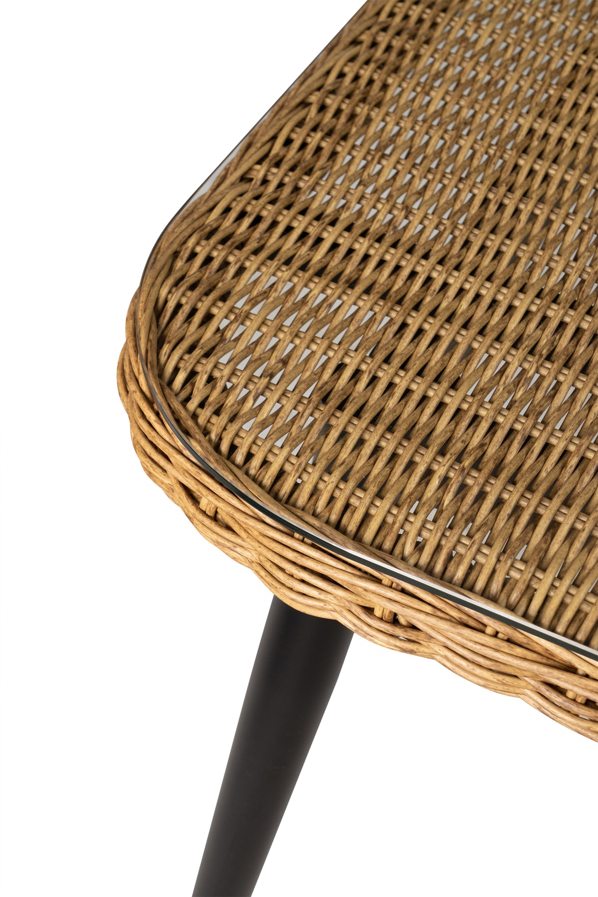 Lloyd Flanders Galloway 50" Rectangular Cocktail Table, lifestyle photo 4