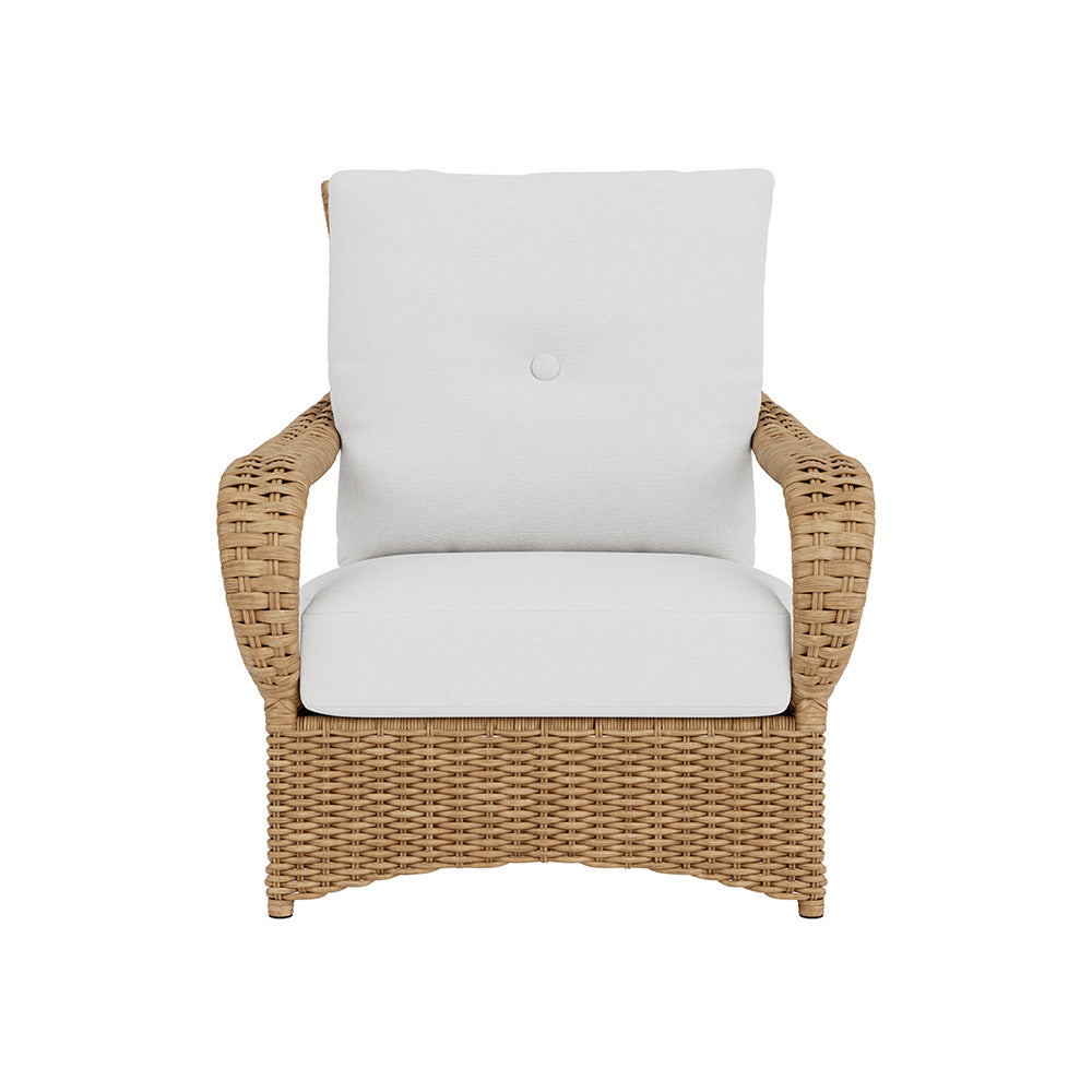 Lloyd Flanders Magnolia Lounge Chair, lifestyle photo 2