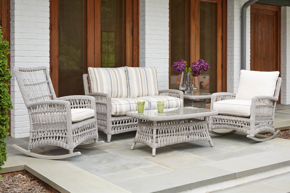 Lloyd Flanders Mackinac Loveseat, lifestyle photo 3