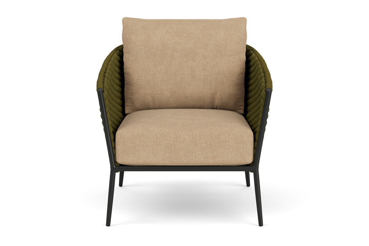 Lloyd Flanders Escape Lounge Chair with Hayden Sand fabric