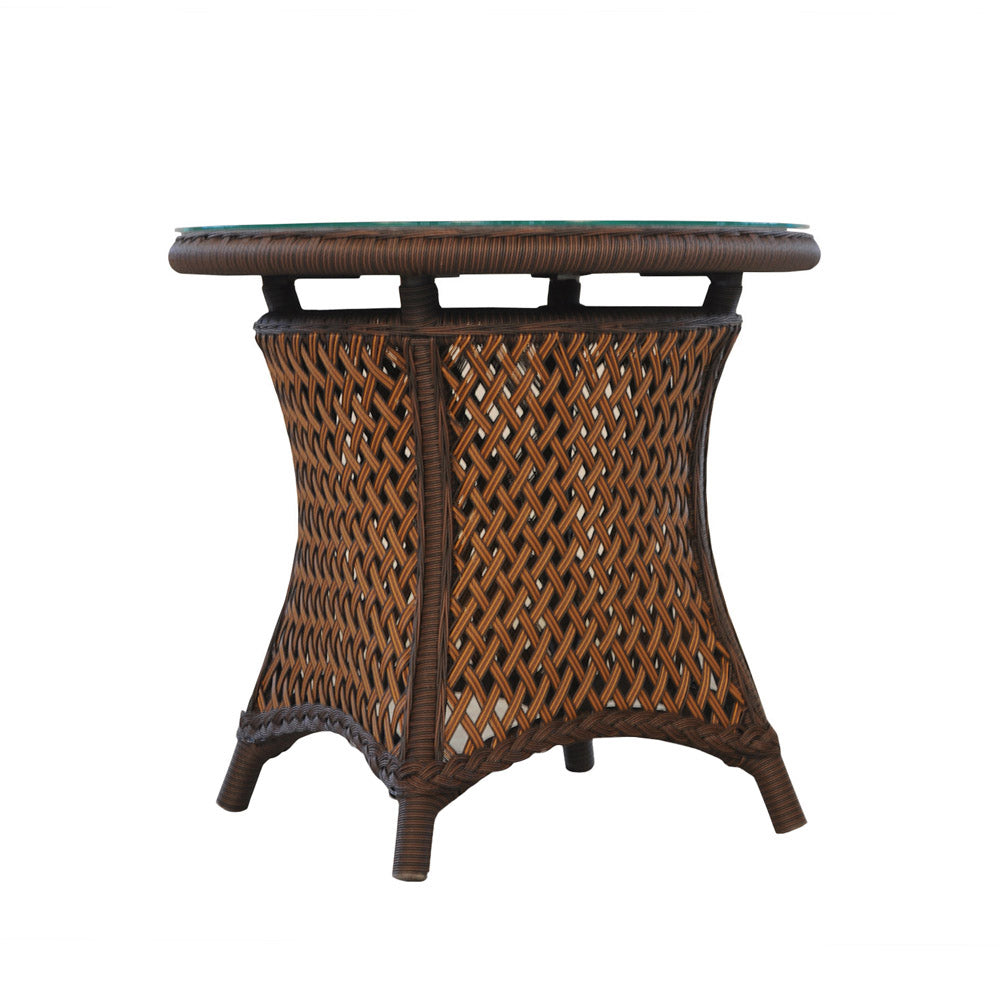 Lloyd Flanders Grand Traverse 24" Round End Table, lifestyle photo 1