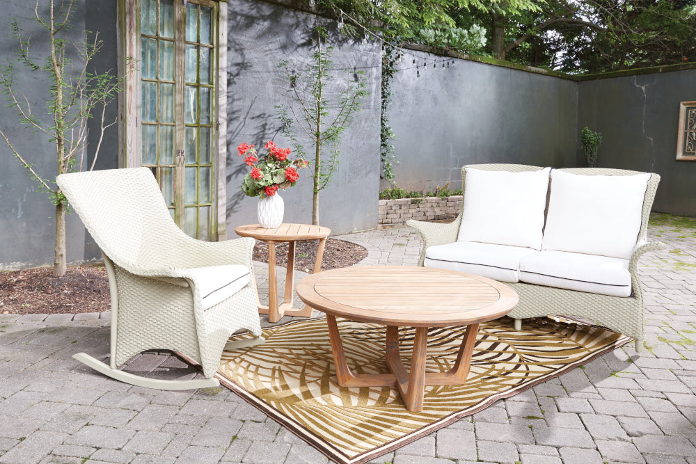 Lloyd Flanders Mandalay Conversation Set, lifestyle photo 3
