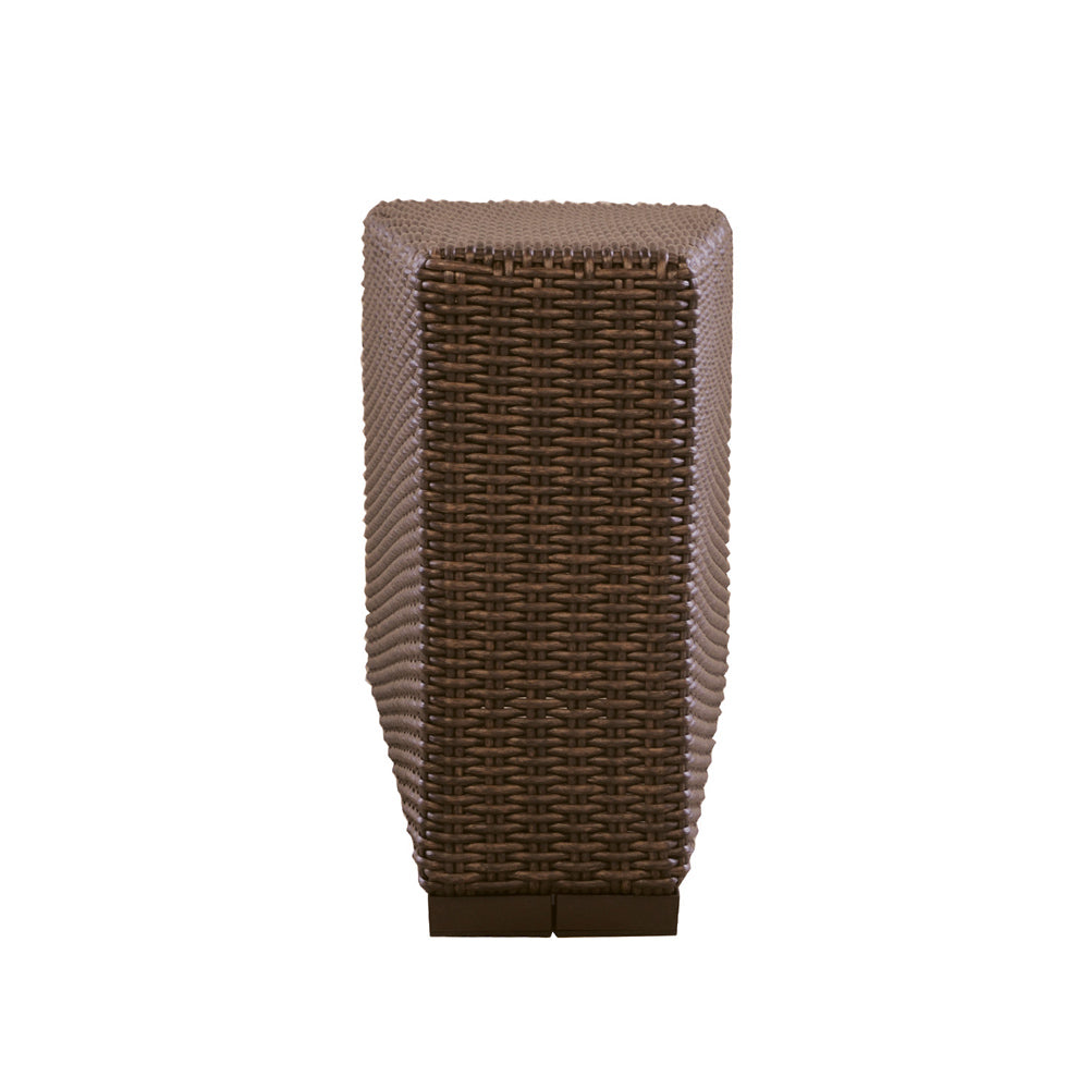 Lloyd Flanders Mesa Wedge Table, lifestyle photo 2