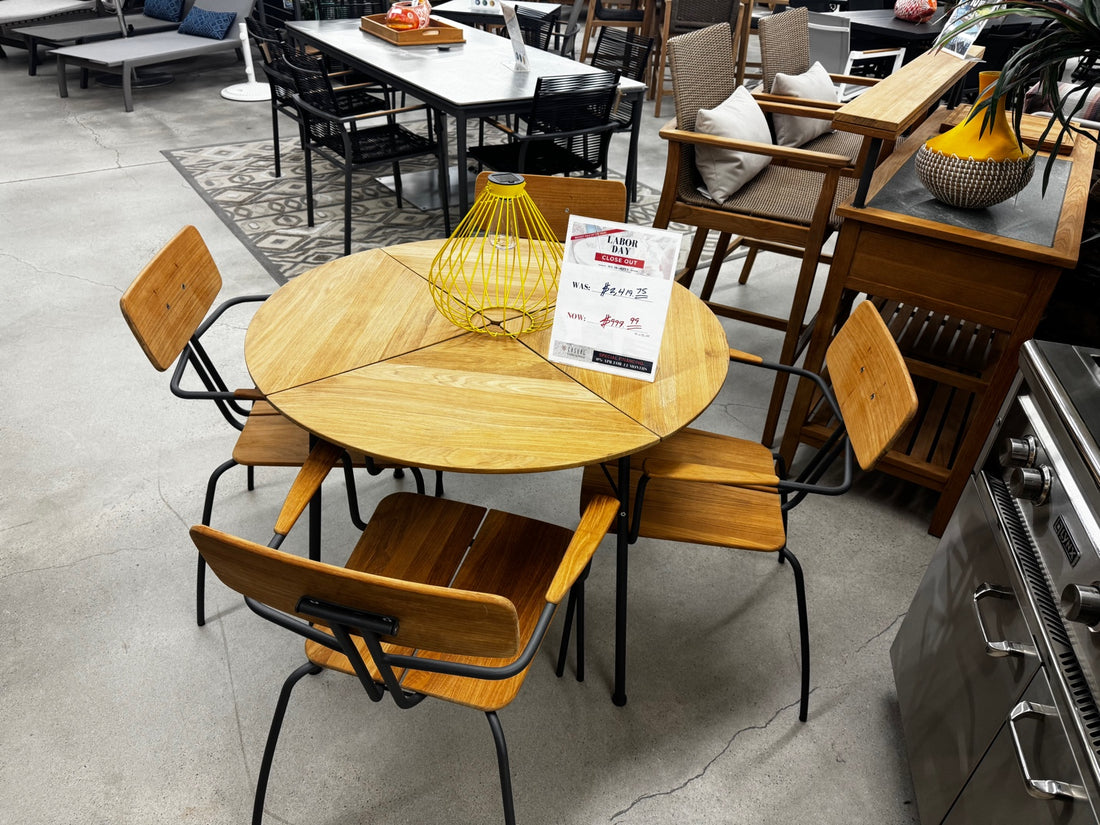 42" Lincoln Dining Group Table and 4 Chairs