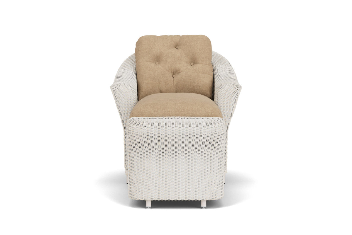 Lloyd Flanders Reflections Day Chaise in Antique White with Hayden Sand fabric
