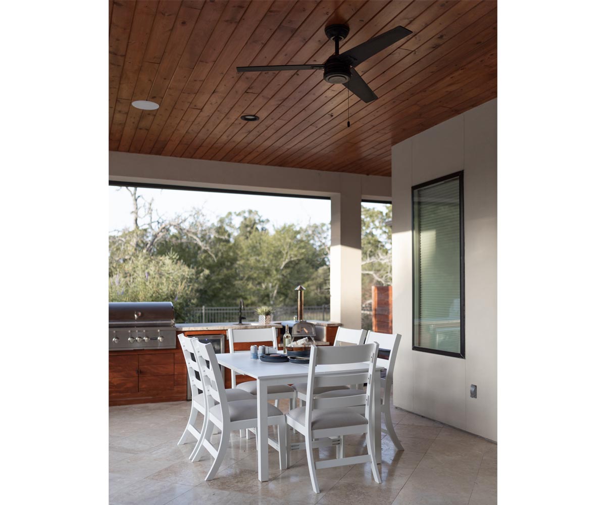 Berlin Gardens Berkley Expandable Table 42"x42", lifestyle photo 1