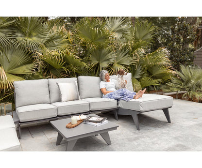 Berlin Gardens Holland Sofa, lifestyle photo 1