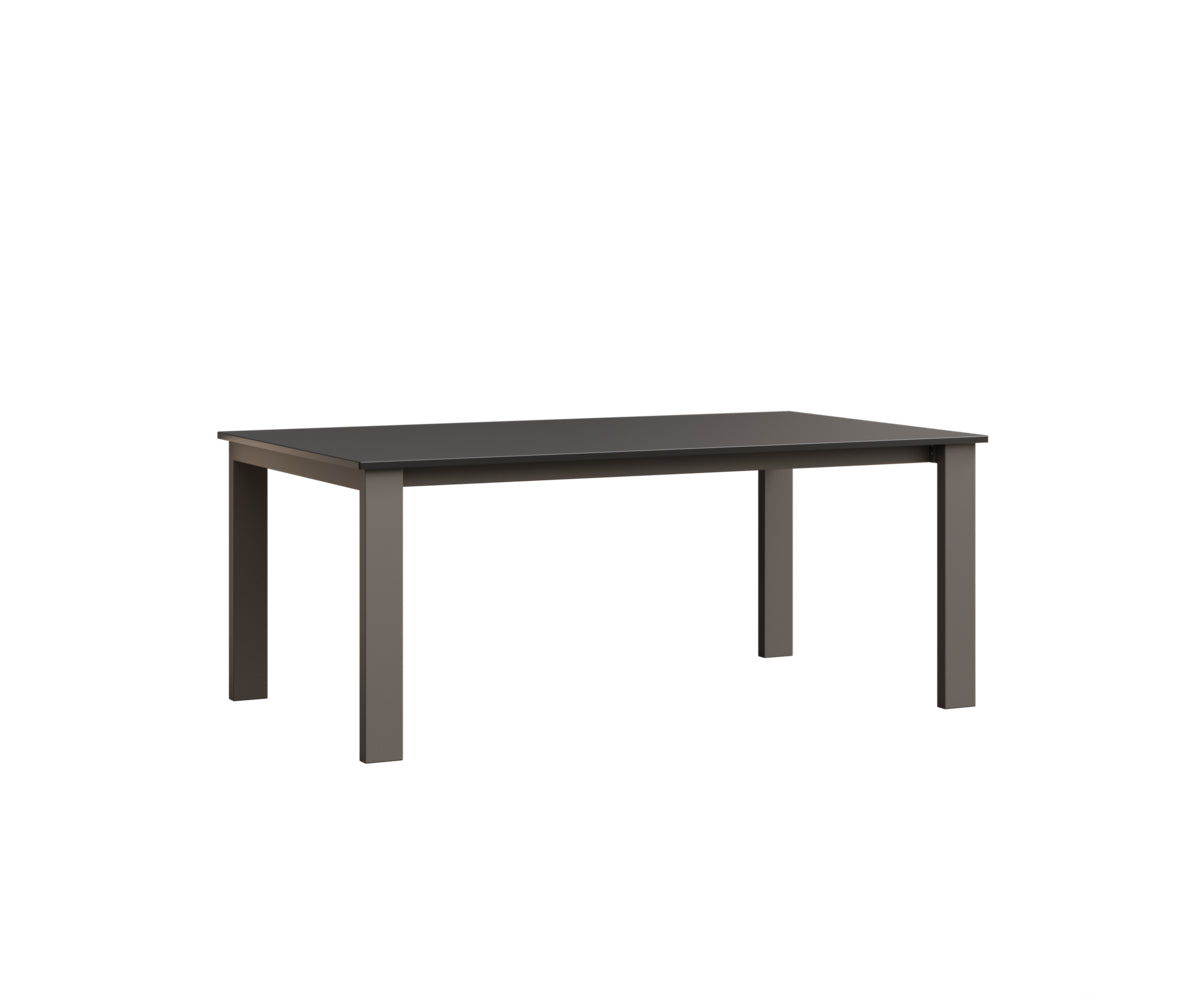 Berlin Gardens Berkley Expandable Table 42"x72" in Graphite, MGP Black top