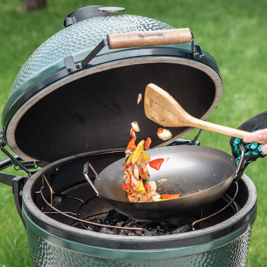 Carbon Steel Grill Wok with Bamboo Spatula