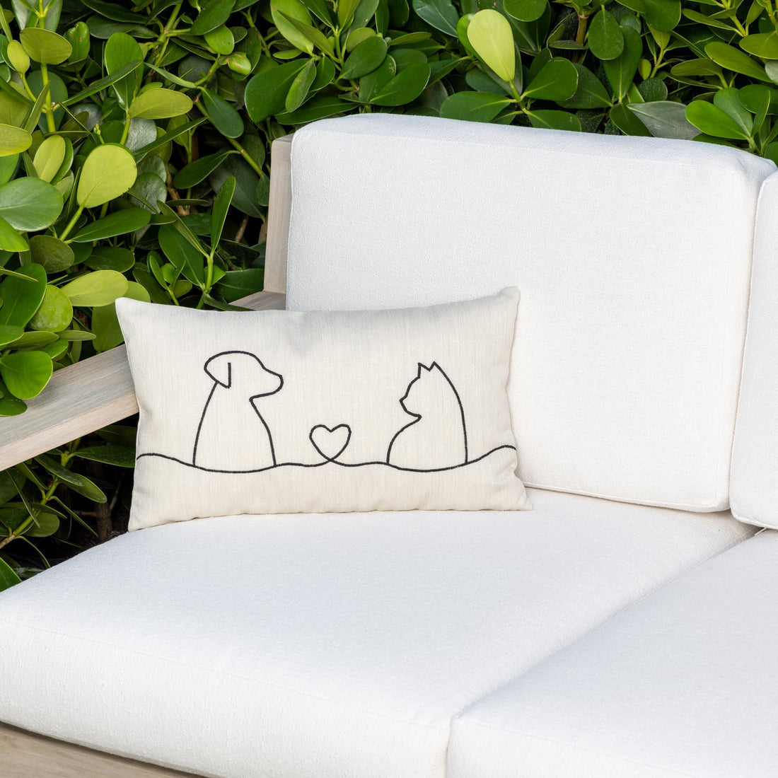Elaine Smith Faithful Friends 12x20 lumbar outdoor pillow, ivory and white - view 2