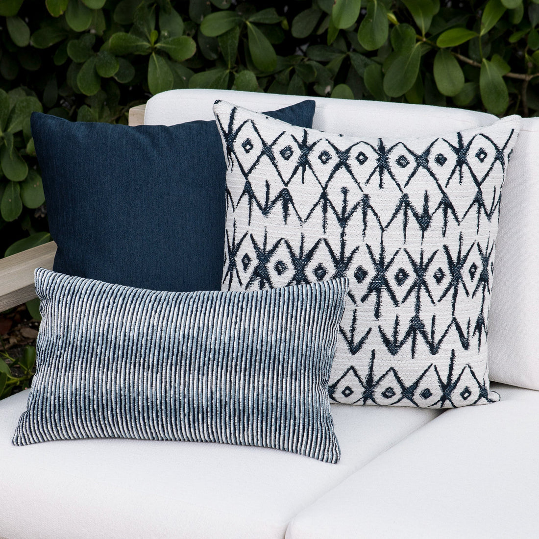 Elaine Smith Ritual Indigo outdoor pillow - view 2