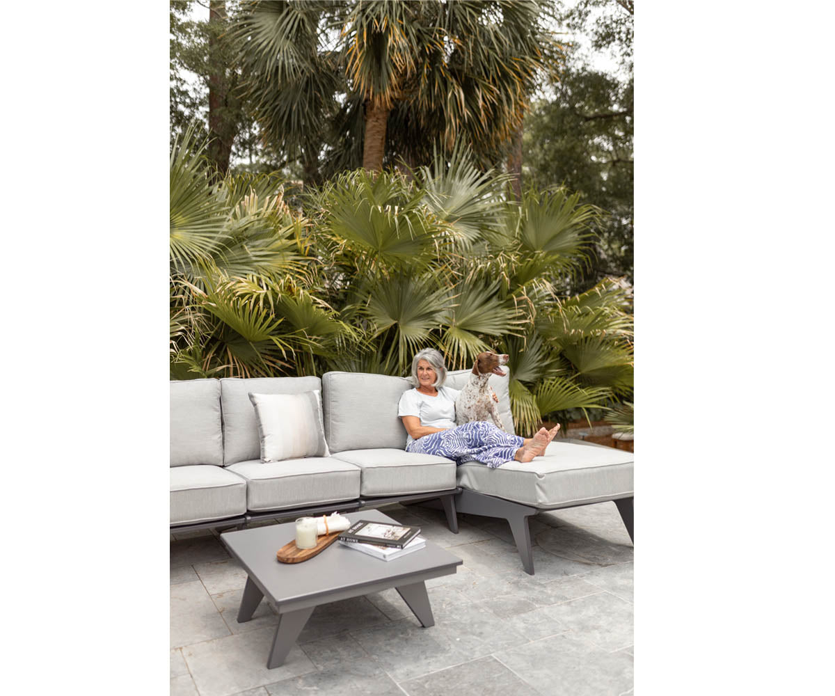 Berlin Gardens Holland Chaise, lifestyle photo 3