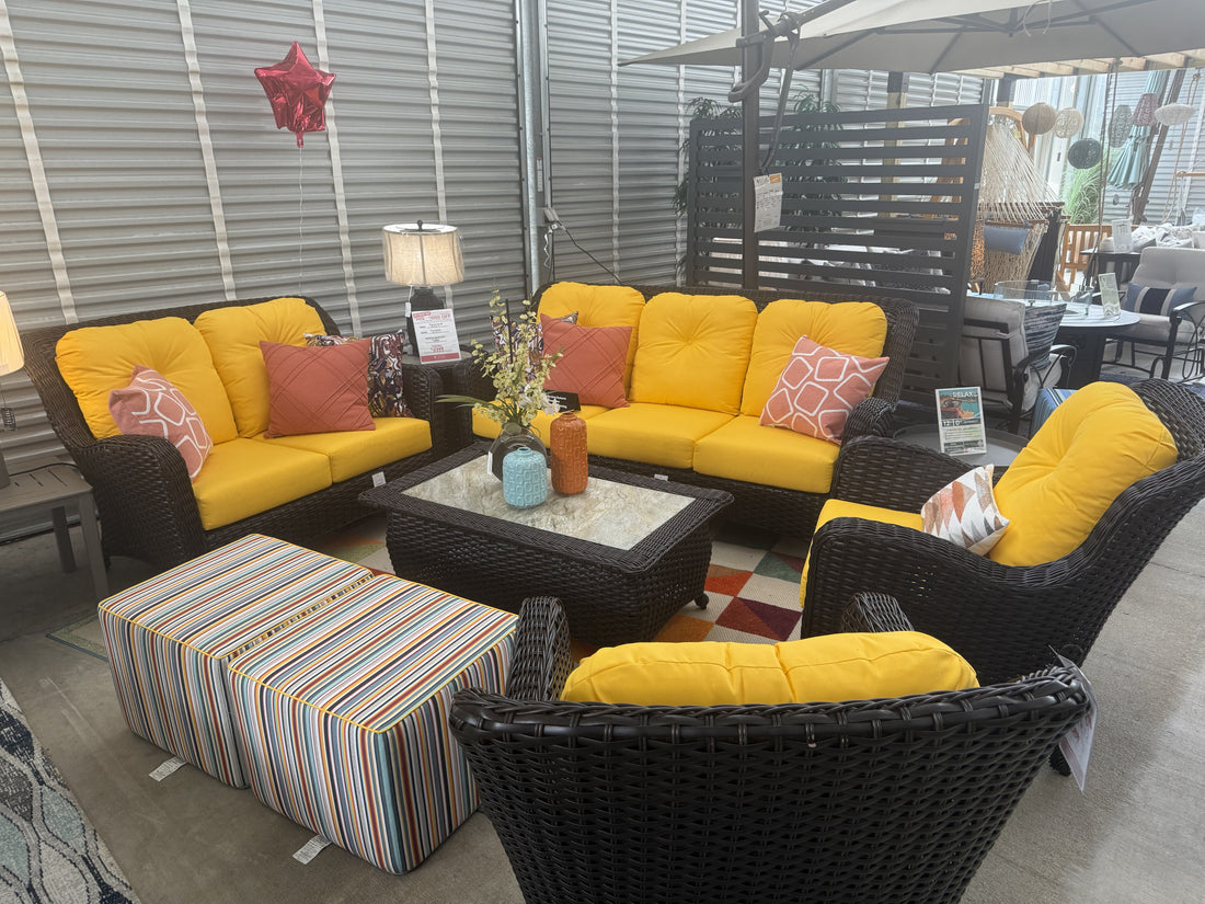 Richmond Sofa Set