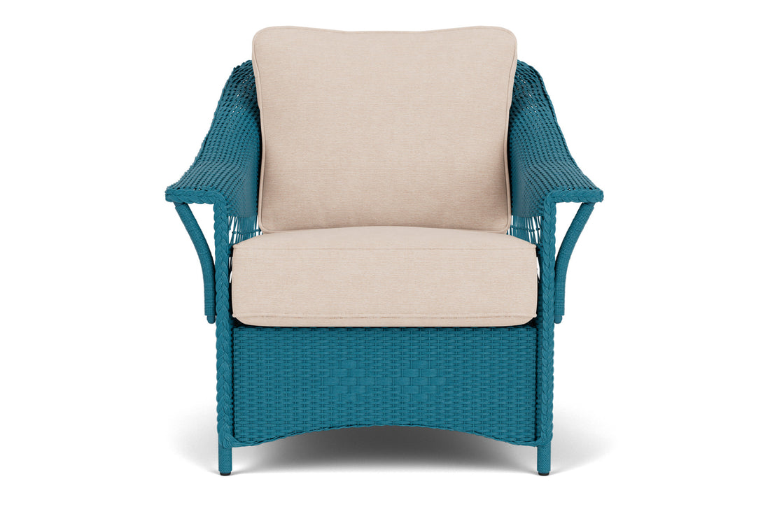 Lloyd Flanders Nantucket Lounge Chair in Peacock frame with Falcon Ecru fabric