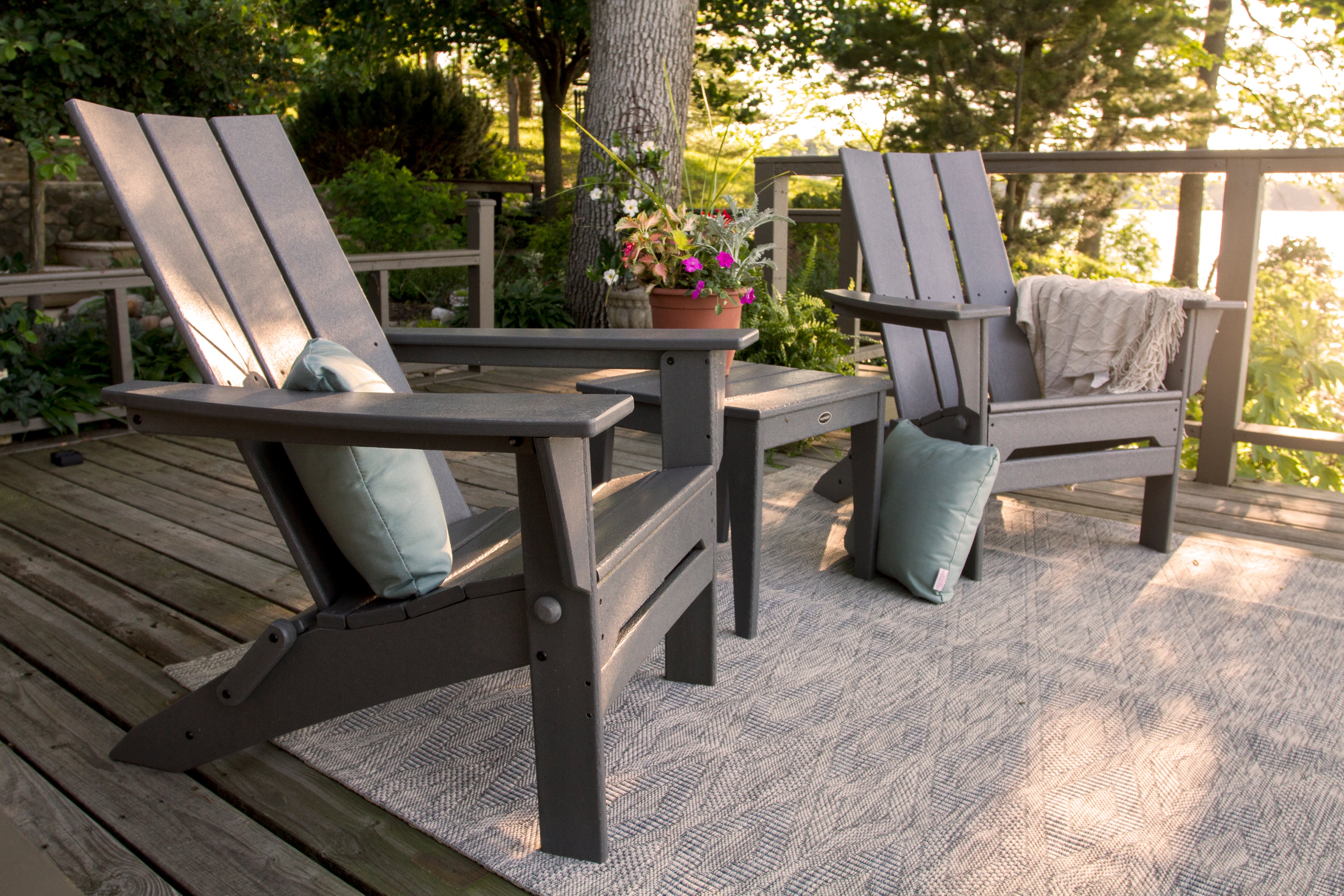 POLYWOOD Modern Folding Adirondack