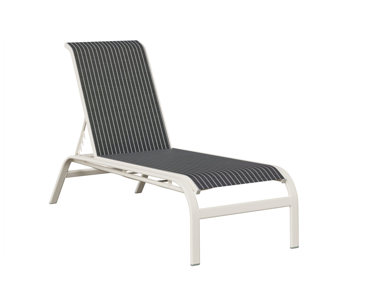Berlin Gardens Murphy Sling Chaise Lounge in White