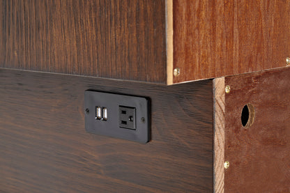 Built-in USB charging port detail