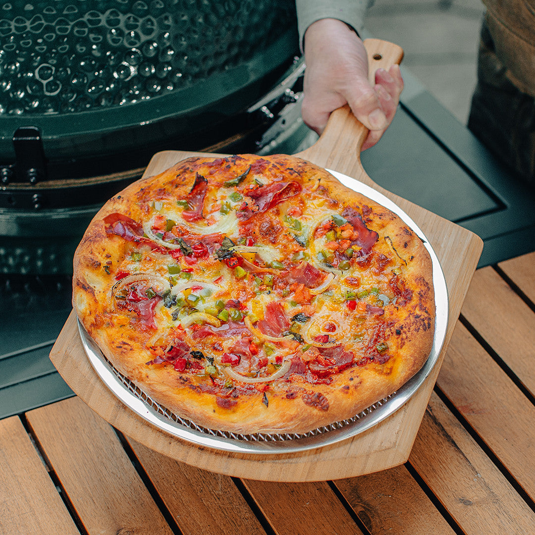 Bamboo Pizza Peel and Screen