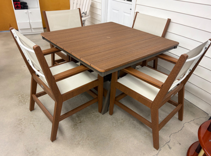 Berlin Gardens Mayhew Sling Dining Set