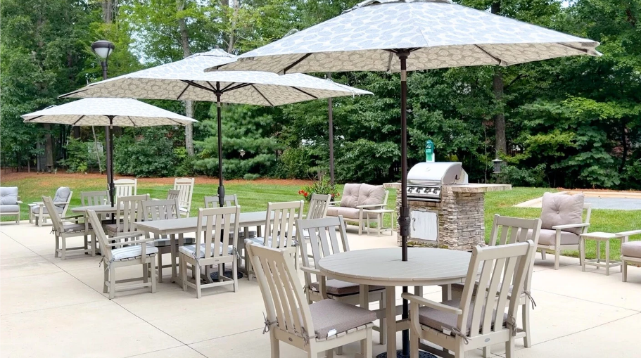 Elevate Your Carolina Outdoor Oasis